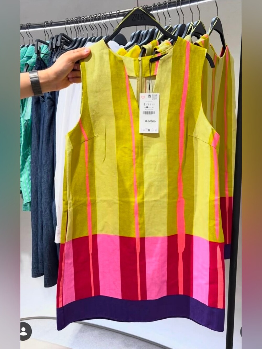 Sz M ZARA WOMAN SS26 MULTICOLORED SHORT STRIPED DRESS - Picture 8 of 8